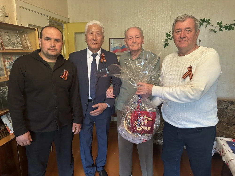 Владимир Некрасов провел Акцию «В гости к ветерану»