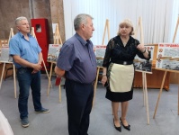 Общественная палата приняла участие в открытии выставки к 80-летию Победы