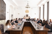 Вопросы поддержки семьи и защиты прав детей - в центре внимания Общественной палаты Дона 