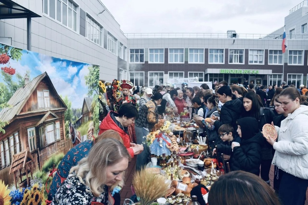 В Ростове-на-Дону по инициативе заместителя председателя Общественной палаты Ростовской области Романа Карасева состоялся семейный фестиваль «Мир. Семья. Спорт»