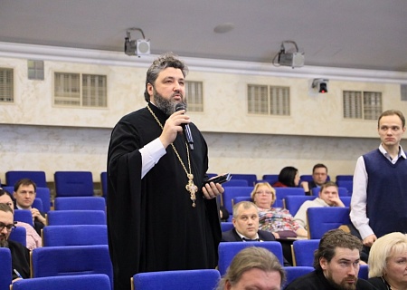 Развитие общественного взаимодействия и диалога Церкви, государства и общества