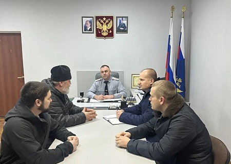 ОНК Ростовской области проверила учреждения исправительной системы и помогла осужденному после инсульта