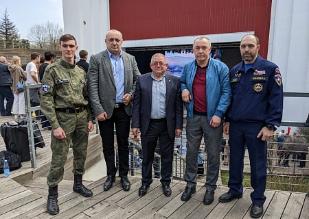 Митинг в поддержку проведения спецоперации на Украине!