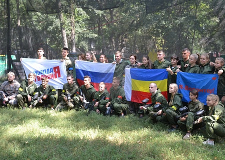 Турнир по командной военно-спортивной игре "пейнтбол".