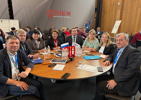 Владимир Некрасов принял участие во Всероссийском семинаре-совещании по актуальным вопросам государственной  национальной политики