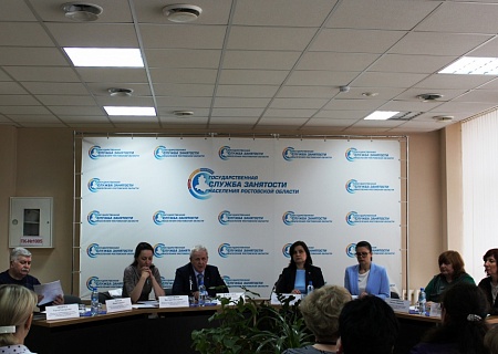 Практика приема на работу иностранных граждан. Требования миграционного и трудового законодательства