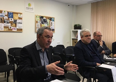 Эффективны ли в своей программной деятельности социально ориентированные  некоммерческие организации Ростовской области? 